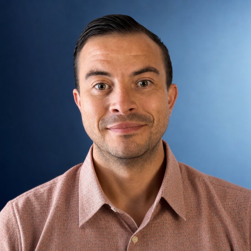Portrait of Holt Walti